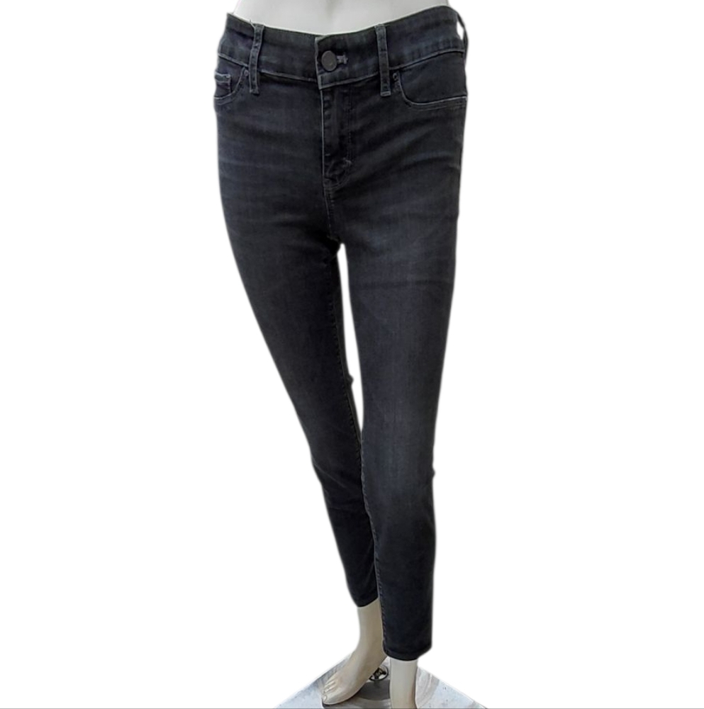 669944....White House Black Market Jegging Jeans Size 0, W26" 26"Inseam 8"Rise